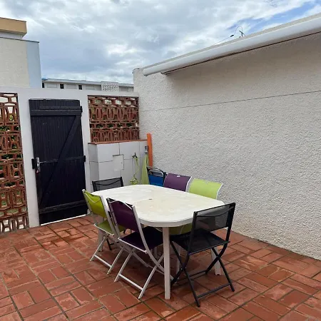 בית נופש Pavillon Cosy 6 Pers Patio Prive Et A Pied *